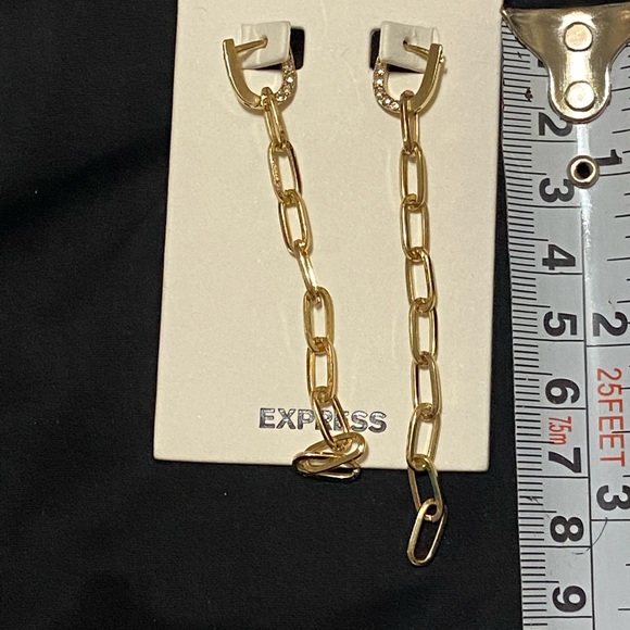 Express paper clip necklace, and earring set - Picture 7 of 9